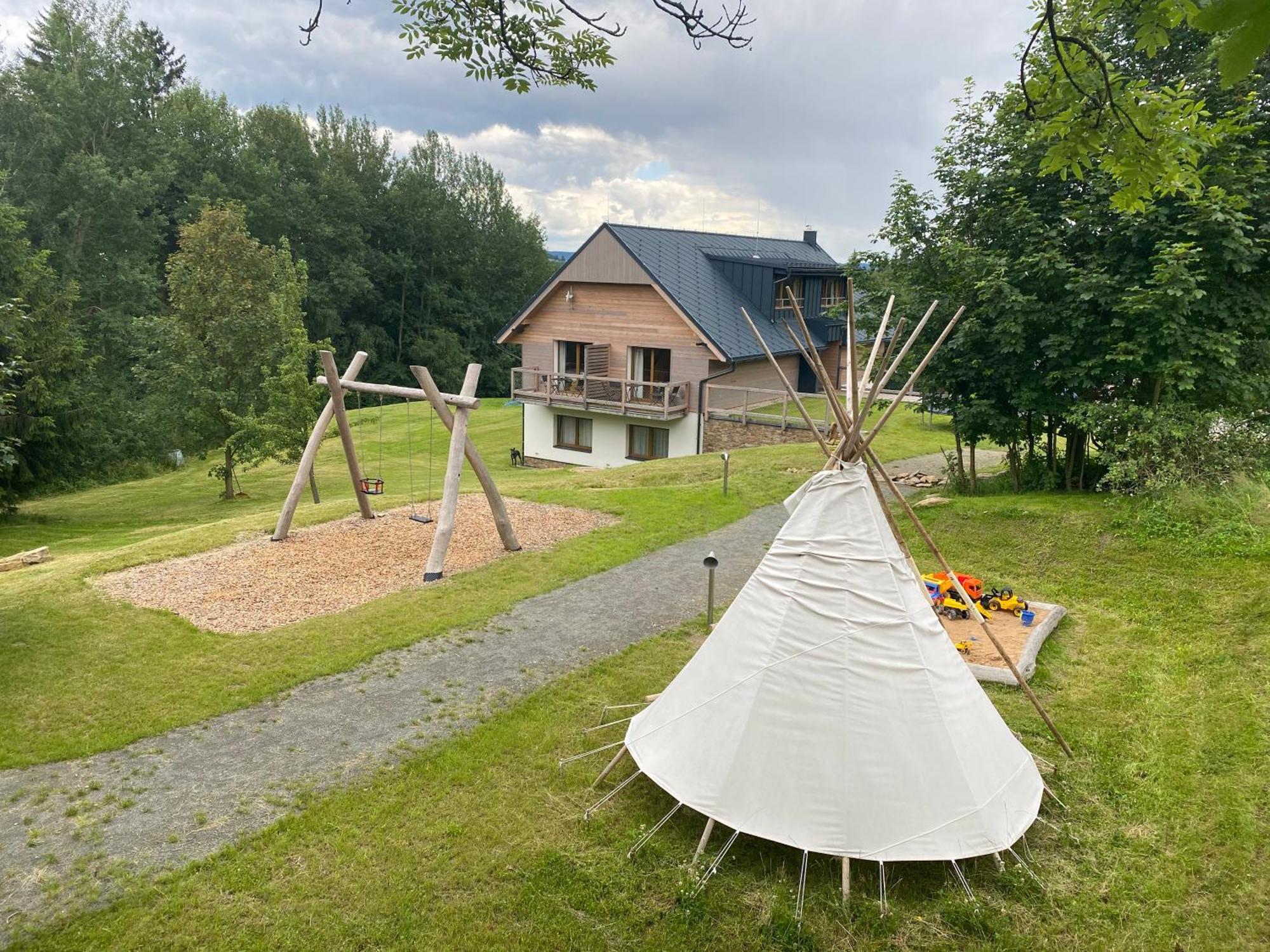 Apartmany Chata Vecernice Dolní Morava エクステリア 写真
